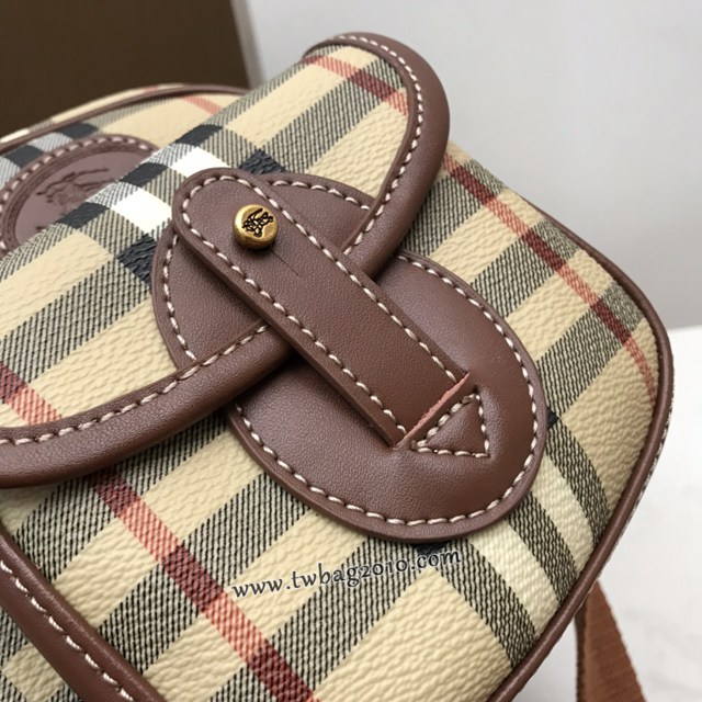 Burberry專門店新款中古款圓蛋包 巴寶莉戰馬Pvc配牛皮小斜挎包 yxb1142